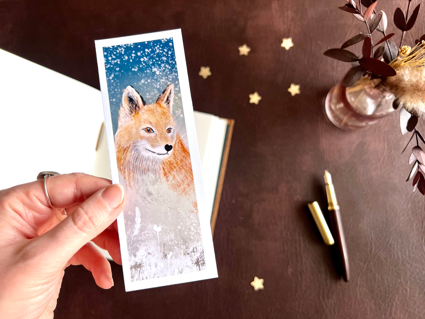 Night sky and fox illustration by UK artist Hayley Victoria. Printed by the artist to make an artisan bookmark.